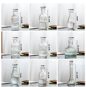 Modern Elegant Luxury Transparent Ribbed Bud <strong>Small</strong> Mini <strong>Flower</strong> Floral Soda Lime Glass Tabletop <strong>Vase</strong> Home Wedding Office Decor - Product Image 6
