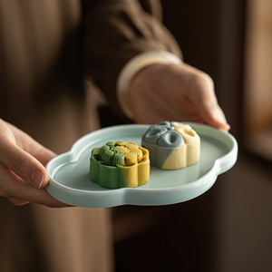 <b>Ceramic</b> Tea And Snack Plate Irregular Shape Porcelain Fruit Platter For Tea Room Wedding Occasion - Product Image 2