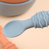 Ensemble de cuillères et fourchettes à mâcher en silicone pour bébés et tout-petits Ensemble de cuillères et fourchettes de sevrage en silicone Ensemble de couverts en silicone