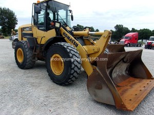 Chargeuse sur pneus Komatsu WA270 d'occasion de haute qualité (90% neuve), fabriquée au Japon, en promotion à prix réduit et performances fiables - Product Image 2