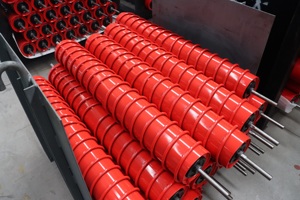 Nieuwe Koolstofstalen Rubber Ijzeren Band Transportroller Bufferrol - Product Image 4