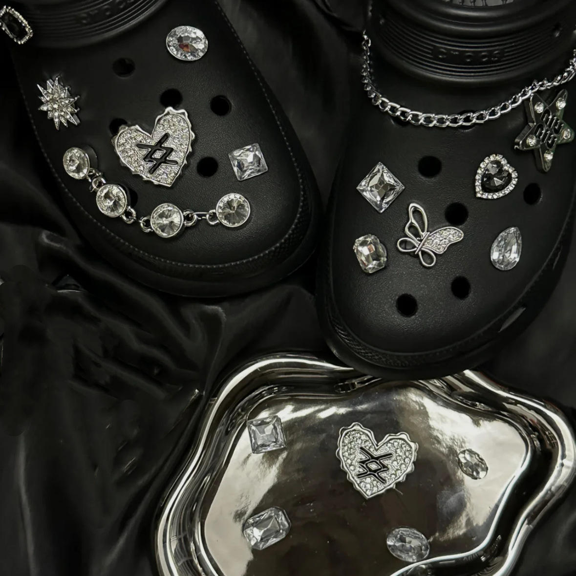 13 pieces (with buckle, easy to install)