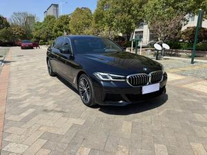 <span class=keywords><strong>BMW</strong></span> Série <span class=keywords><strong>5</strong></span> <span class=keywords><strong>2022</strong></span> Deuxième lifting 530Li Pack M Sport Véhicule d'occasion en promotion - Product Image 2