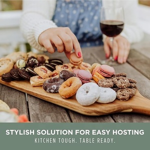 <span class=keywords><strong>Planche</strong></span> à charcuterie en <span class=keywords><strong>acacia</strong></span> avec bord en bois <span class=keywords><strong>brut</strong></span>, <span class=keywords><strong>planche</strong></span> à découper en bois avec poignée, plateau de service polyvalent - Product Image 4