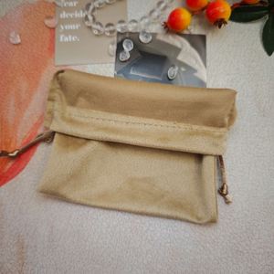 Sac à bijoux en velours de coton imprimé avec logo personnalisé, emballage cadeau en velours doux, pochette à cordon, sac cosmétique à cordon doré - Product Image 6