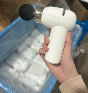 Yixuan - Nueva Pistola de Masaje Facial Compacta y Económica con Botones, 6 Velocidades, Percusión <span class=keywords><strong>Muscular</strong></span> Profunda, 4 Cabezales - Product Image 2