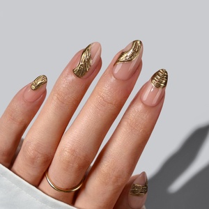 Kit de faux ongles de luxe 3D dorés, faits main, en gel souple, courts, forme amande, à presser, vente en gros, haute qualité - Product Image 1