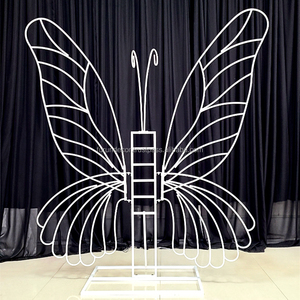 Furun personnalisé en métal papillon arc de mariage décoration de fond élégante pour les activités de fête de mariage - Product Image 4