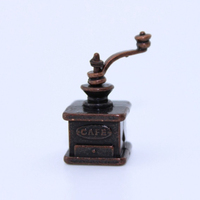 Accessoires pour maison de poupée : Mini moulin à café en métal, simulation réaliste