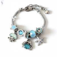 Bracelet perlé en forme de coquille de tortue de dessin animé, avec breloque en perles et strass, bijoux faits main de luxe léger