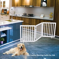 Porte moderne en bois avec motif solide Fermeture à bouton d'escalier pliable pour animaux de compagnie Style élégant