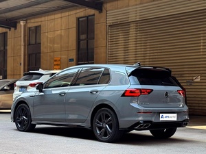 Auto Usate Volkswagen <span class=keywords><strong>Golf</strong></span> 280TSI 2023 Berlina 5 Porte 5 Posti <span class=keywords><strong>Golf</strong></span> 85 <span class=keywords><strong>R</strong></span> <span class=keywords><strong>Line</strong></span> 1.4T FWD Pneumatici R17 - Product Image 5