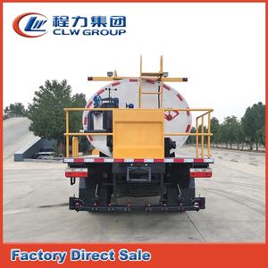 <span class=keywords><strong>Precio</strong></span> de fábrica Dongfeng 4x2 4000 litros pequeño camión rociador de betún 4 <span class=keywords><strong>M3</strong></span> distribuidor de <span class=keywords><strong>asfalto</strong></span> - Product Image 6