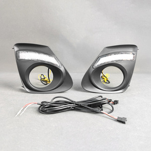 Feux de jour à LED, feux antibrouillard avant pour Toyota Corolla 2011-2013, tricolores, paire, étanches - Product Image 1