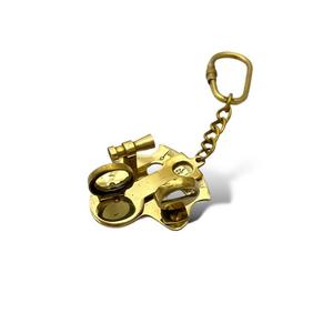 Porte-clés en laiton style nautique, accessoires de décoration de bureau, porte-clés miniature léger fait à la main pour l'organisation du bureau - Product Image 1