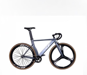 Vélo <span class=keywords><strong>fixie</strong></span> à une vitesse 700C avec roue avant à trois rayons, cadre en alliage d'aluminium, vélo de route pour la course urbaine et le style street - Product Image 1