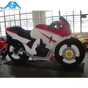 Modello Gonfiabile Galleggiante di Auto Viola Replica di Pallone Gonfiabile a Forma di Moto per Parate ed Esposizioni - Product Image 3