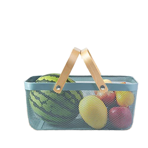 Panier en treillis métallique avec poignées, style ferme, pour l'organisation et le rangement des placards et des garde-manger - Product Image 2