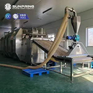 Machine de traitement alimentaire de snacks de maïs soufflé extrudé SunPring ligne de production de snacks feuilletés