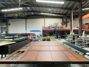 LONG TAI Porte de garage automatique en bois massif à rabat bon marché pour <span class=keywords><strong>maison</strong></span> - Product Image 6