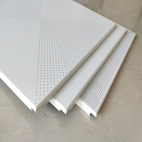 Panneaux de plafond en alliage d'aluminium 600x600 de haute qualité, excellente résistance au feu, adaptés aux plafonds de cuisine et de salle de bain