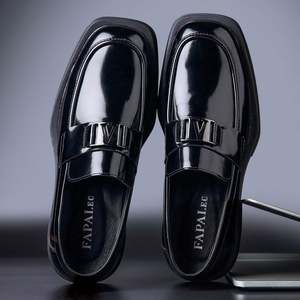 Nouveaux Mocassins Tendance – Chaussures Décontractées en Cuir Véritable Monobloc, Polyvalentes, à Bout Rond, Faciles à Enfiler, Respirantes et Antidérapantes pour l'Automne - Product Image 1