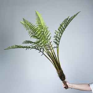 Helechos Artificiales Meng Jie de 105 cm, Ramo Grande de PVC Suave, Planta Decorativa para el Hogar, Bodas y Decoración de Exteriores - Product Image 1