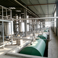 Usine de pyrolyse de caoutchouc usagé 5TPD pour granulés de caoutchouc EPDM et semelles, avec réacteur discontinu, pour la conversion du caoutchouc en huile, carburant diesel et fumée de carbone, machine de recyclage