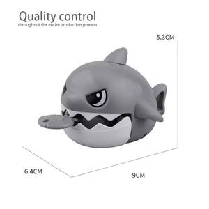 ของเล่นพวงกุญแจรูปฉลามกินปลาเล็กแบบดึงเชือกเคลื่อนไหวได้ ปี 2024 ของเล่นแปลกใหม่สำหรับพวงกุญแจรถยนต์ - Product Image 6