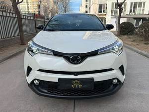 <span class=keywords><strong>Toyota</strong></span> C-HR <span class=keywords><strong>2020</strong></span> d'occasion, petit SUV 2.0L CVT 5 portes 5 places, véhicule essence d'occasion à <span class=keywords><strong>prix</strong></span> abordable - Product Image 2