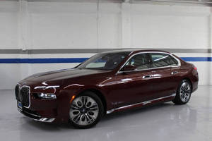 รถยนต์ปี 2023 I7 XDrive60 AWD ซีดาน เครื่องยนต์ด้านซ้าย เบาะหนัง กล้องมองหลัง เกียร์ธรรมดา/อัตโนมัติ มือสอง หลังคาซันรูฟ ไฟ LED หน้าจอสัมผัส - Product Image 4