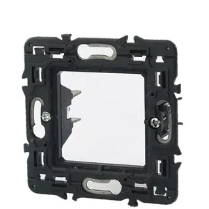 Cadre de support métallique de type français 80*80MM, plaque frontale <span class=keywords><strong>RJ45</strong></span> pour <span class=keywords><strong>Legrand</strong></span>, prise <span class=keywords><strong>modulaire</strong></span> <span class=keywords><strong>RJ45</strong></span> 45*45MM/45*22.5MM, 1/2 ports - Product Image 1