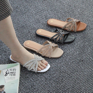 Fashionable Lightweight Women's Sandals Custom logo Packaging Outdoor Wear Trendy Sandals Slippers Women's Sandals Manufacturer - Product Image 1