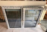 Ventana Moderna de PVC con Apertura Horizontal y Vertical, Persiana Enrollable Manual, Apertura Lateral y Vertical con Mosquitera