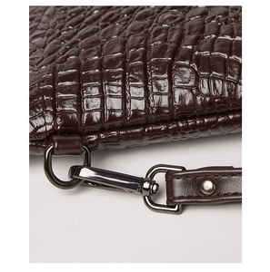 2025趋势男士手袋在线零售商设计师手提袋复古鳄鱼纹阿里巴巴中国批发产品 - Product Image 5