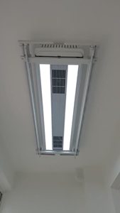 ราวตากผ้าไฟฟ้าแบบยืดหดได้พร้อมไฟ LED ควบคุมด้วยรีโมทอัจฉริยะ - Product Image 3