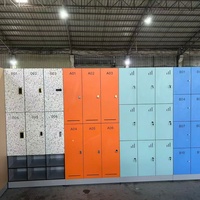 Casier de rangement en panneaux phénoliques HPL ignifuges, anti-rayures, couleur personnalisée, casier pour personnel de salle de sport commerciale
