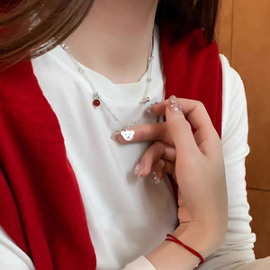 Collar con colgante de oso de doble capa de plata de ley S925 con ágata roja para mujer, joyería elegante para regalo - Product Image 4