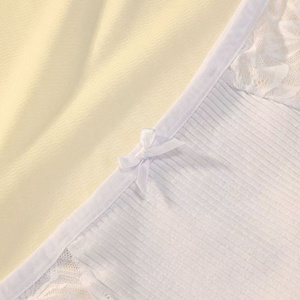 Set di 6 Pezzi di Mutandine da Donna in Cotone e Pizzo, Slip Brasiliani con Fiocco, Tessuto a Costine, Pizzo Trasparente sul Retro - Product Image 4