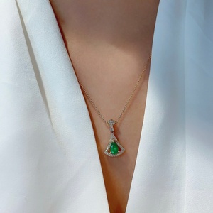 Collar Xinfly de Oro Sólido de 18K con Esmeralda Natural y Diamantes de 0.34~0.52ctw, Forma de Hoja de Ginkgo, AU750, Corte Pera, Gema Verde, Joyería Fina - Product Image 6