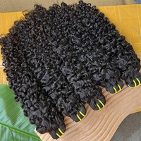 Grossiste Lots de Cheveux Naturels Bruts Birmans Bouclés Vierge Non Transformés 100% Cheveux Birmans Bouclés Bruts Vietnamiens Cambodgiens