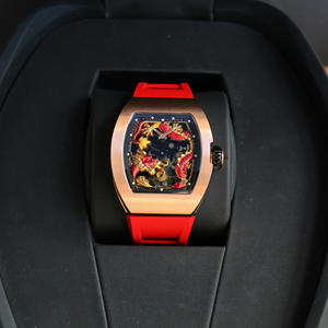 Reloj Mecánico de Lujo con Diseño Hueco, Relieve 3D de Dragón, Cristal de Zafiro Ovalado Dorado, Resistente al Agua, Correa de Silicona Roja, Estilo de Diseñador - Product Image 4