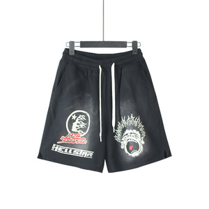 Pantaloncini Hell and Stars in 100% cotone con effetto lavato, con funzione NFC, etichette e tag completi 1.1 - Product Image 1