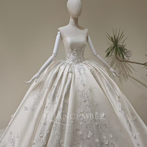 Robe de mariée vintage LY98 à col bateau, fleurs 3D, satin ivoire, robe de bal pour femmes - Product Image 3