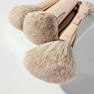 Juego de <span class=keywords><strong>Brochas</strong></span> de Maquillaje de Aluminio Color Oro Rosa de Tendencia 2026 con <span class=keywords><strong>Brochas</strong></span> Planas y de Abanico, Pelo Vegano Suave, Brocha Kabuki, Logotipo Privado - Product Image 3