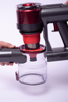 Aspirateur sans fil compact avec plusieurs accessoires de nettoyage pour la maison