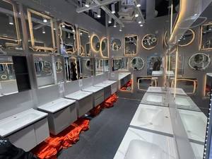 Meuble-lavabo de salle de bain en bois massif avec vasque en céramique à double couche, miroir LED et armoire à pharmacie - Product Image 4