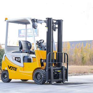 Montacargas Eléctrico de 2 Toneladas para Uso en Interiores de Almacenes, Multifuncional, con Batería y Desplazamiento Lateral, Entrega Rápida - Product Image 2