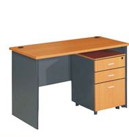 Fabricant de meubles de table de bureau en mélamine Bureau unique Personnel à domicile Petite table de bureau d'ordinateur Panneau de rangement Tiroir Bureau de bureau