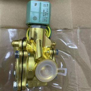 Válvula Solenoide Asco de 2 Posiciones y 3 Vías SCE238C001 D007 C131600 Tipo Piloto para la Industria Química - Product Image 3